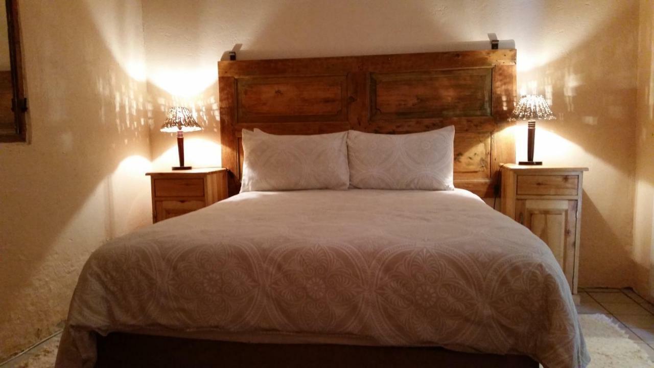 Calvinia Guesthouse Esterno foto